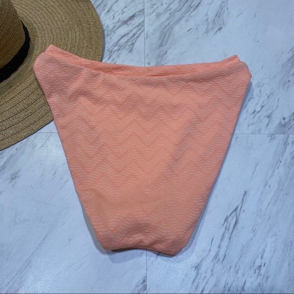 New! BECCA French Cut Peach Swim Bikini Bottoms S - Picture 3 of 9